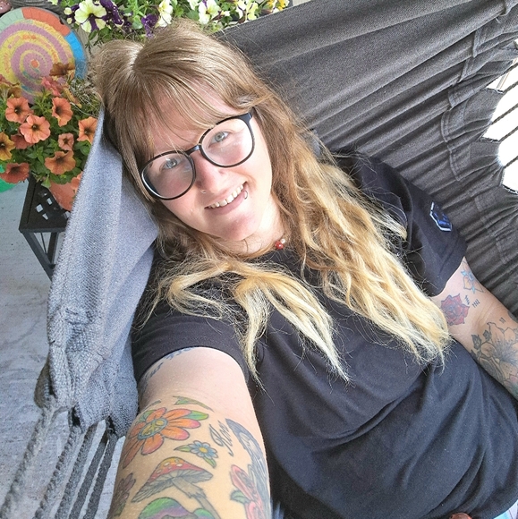 Meet your Posher, Sabrin - Picture 1 of 1